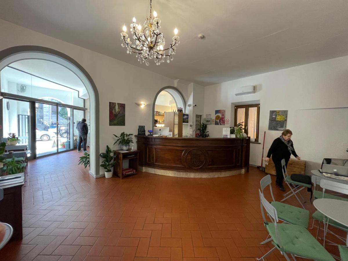 Hotel Caffe Verdi - 24 Hours Reception Pisa Esterno foto